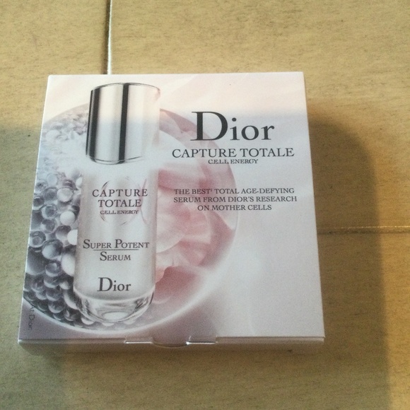Dior Capture Totale Cell Energy Super Potent Serum (2) - Picture 1 of 2